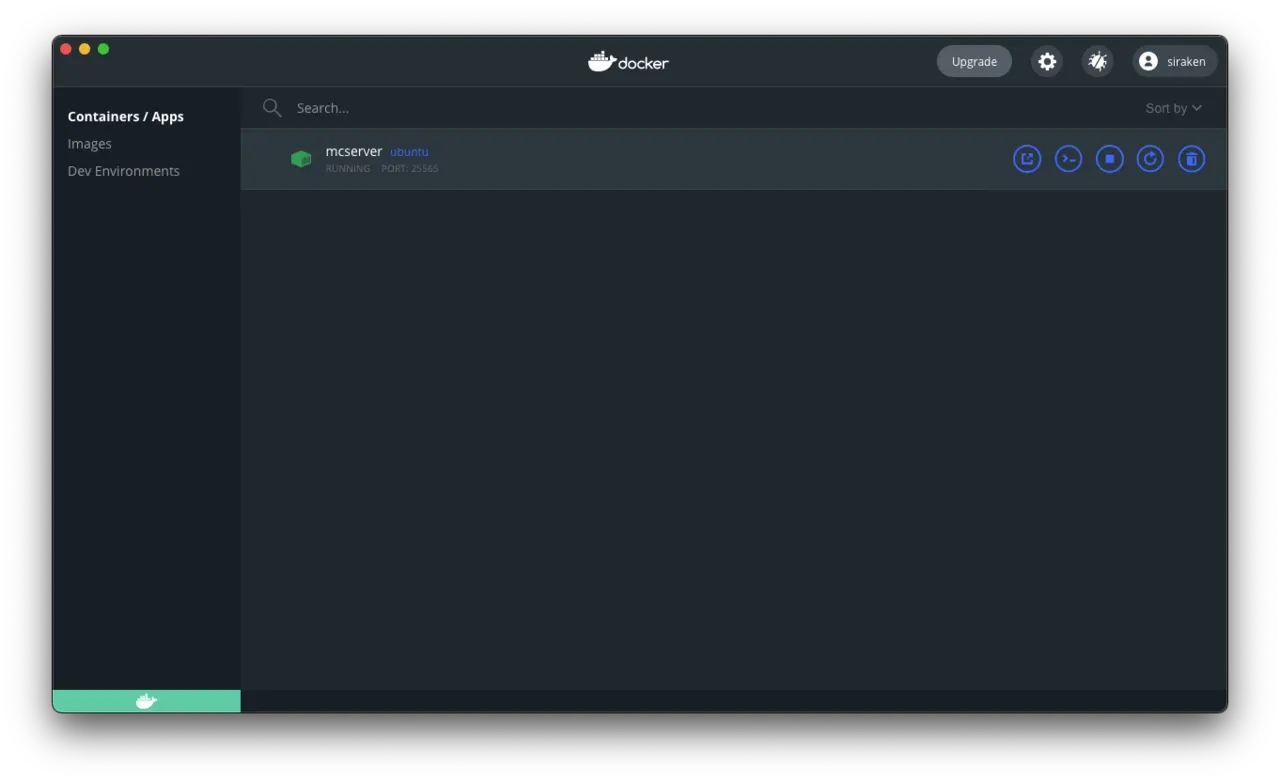 Docker 上でコンテナが立ち上がる